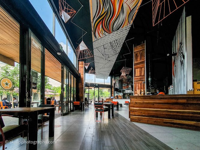 RocoMamas Sarit Centre